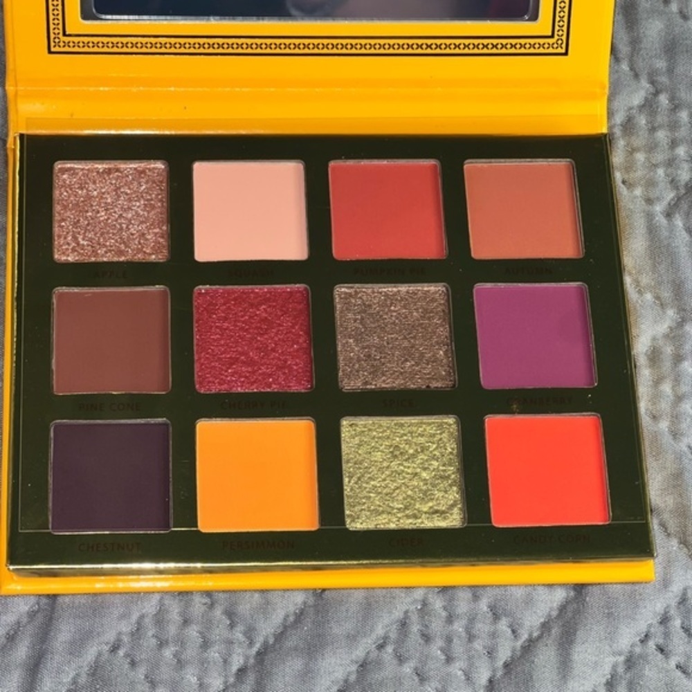 Eyeshadow Palette Ace Beaute “Falling for you”​​​